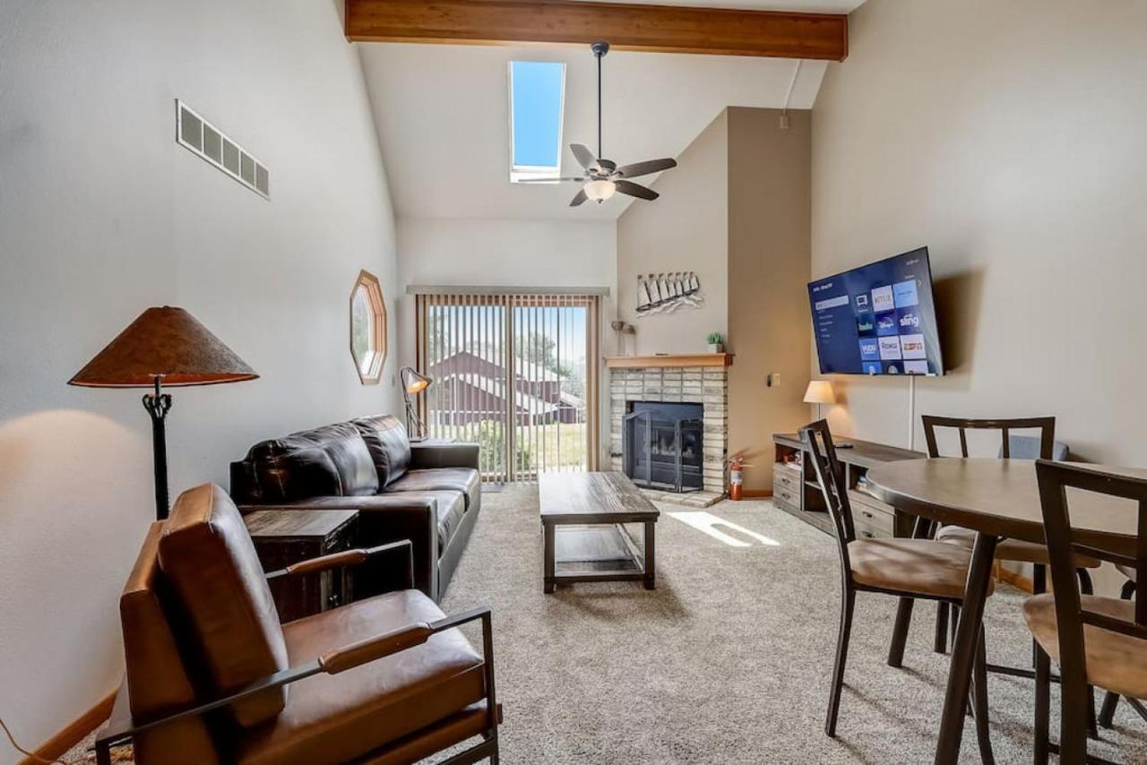 Grace Jo Vacation Home At Tamarack Highland 5 Wisconsin Dells Exterior photo